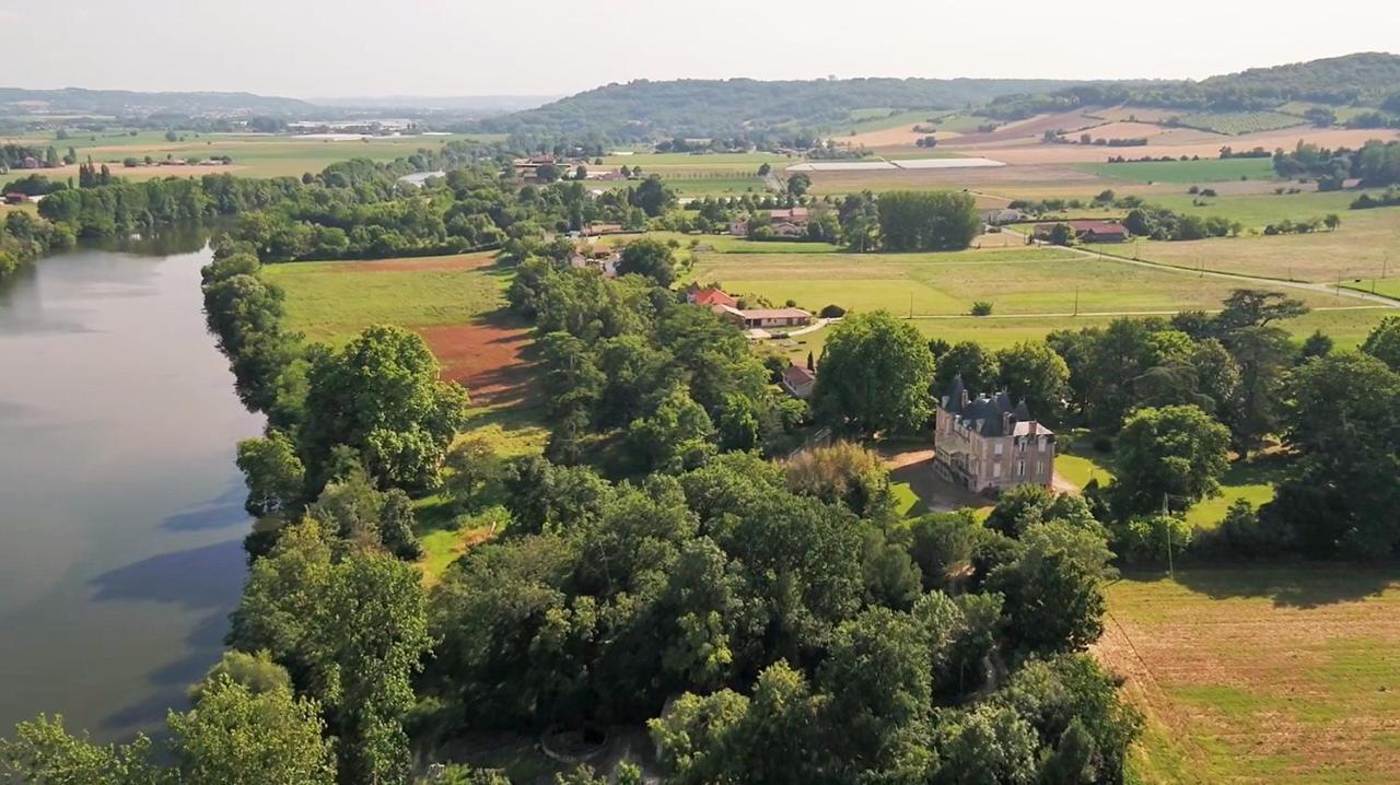 Orangerie Du Chateau Marith - Chambres Et Gites Avec Piscine Clairac  Exterior foto