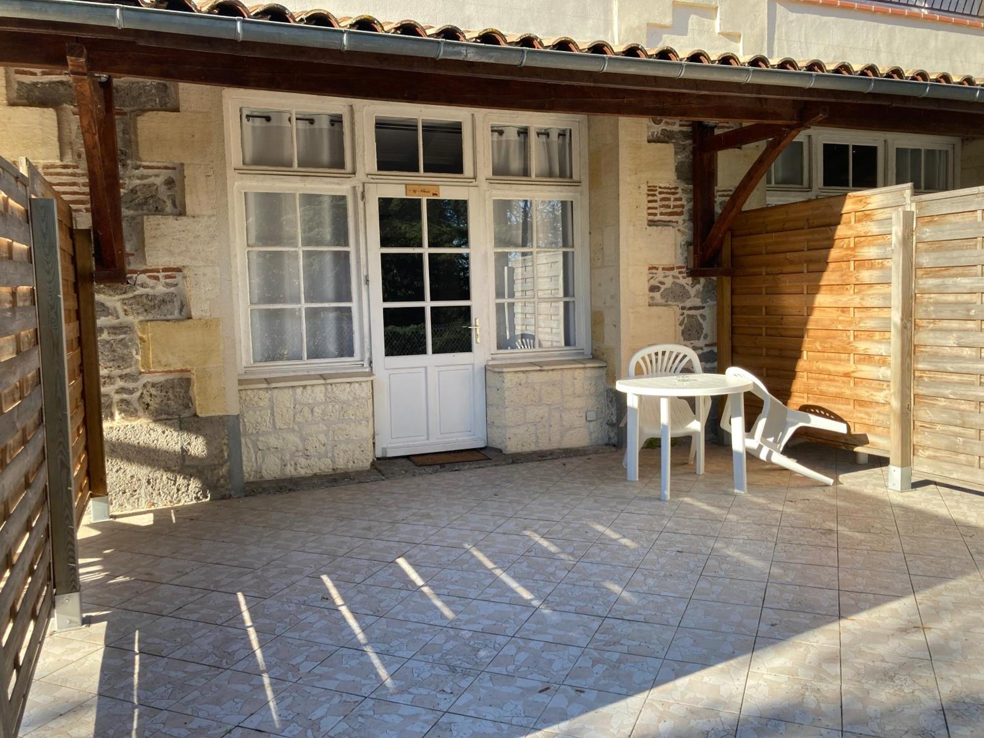 Orangerie Du Chateau Marith - Chambres Et Gites Avec Piscine Clairac  Zimmer foto