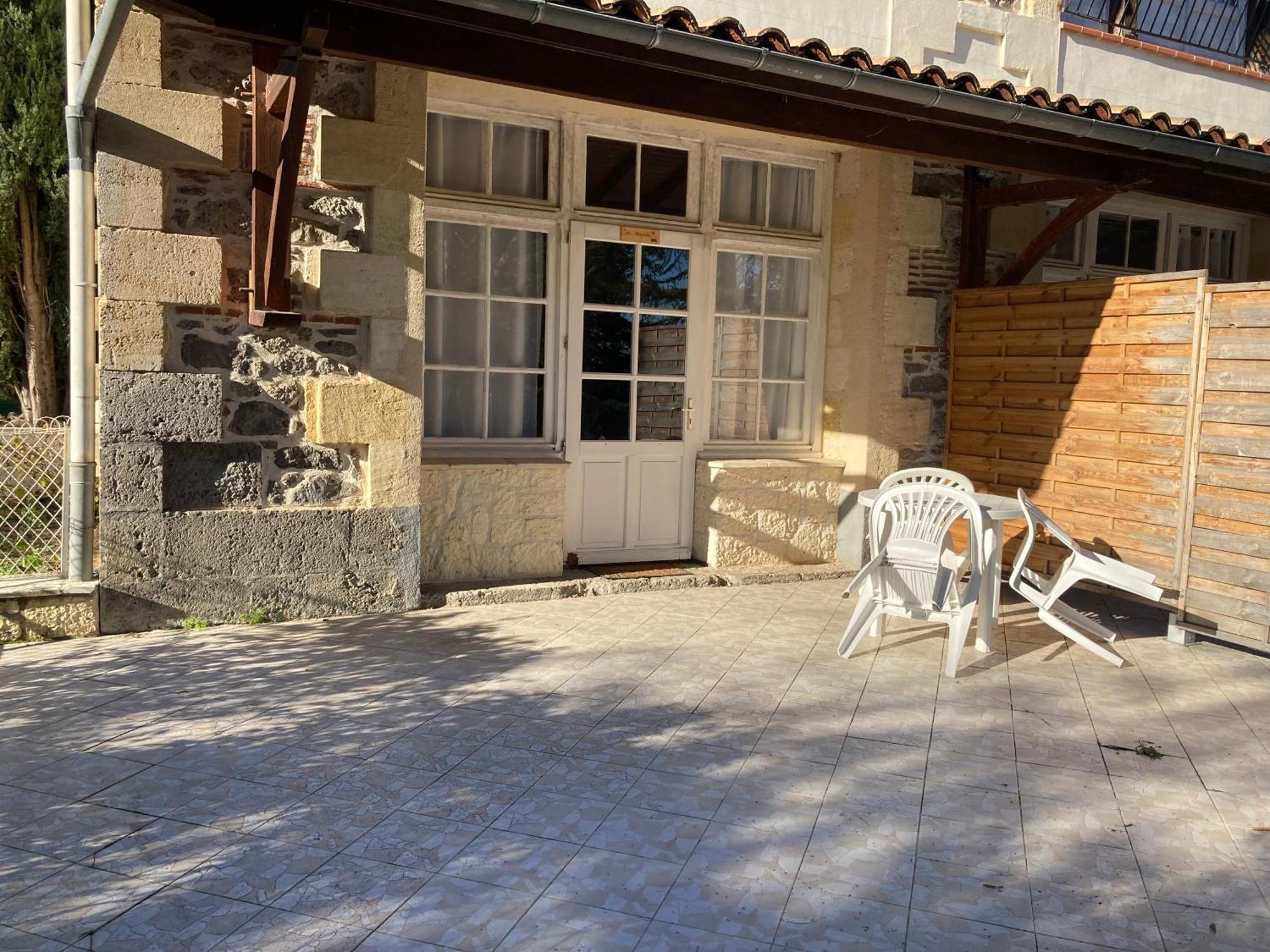 Orangerie Du Chateau Marith - Chambres Et Gites Avec Piscine Clairac  Exterior foto